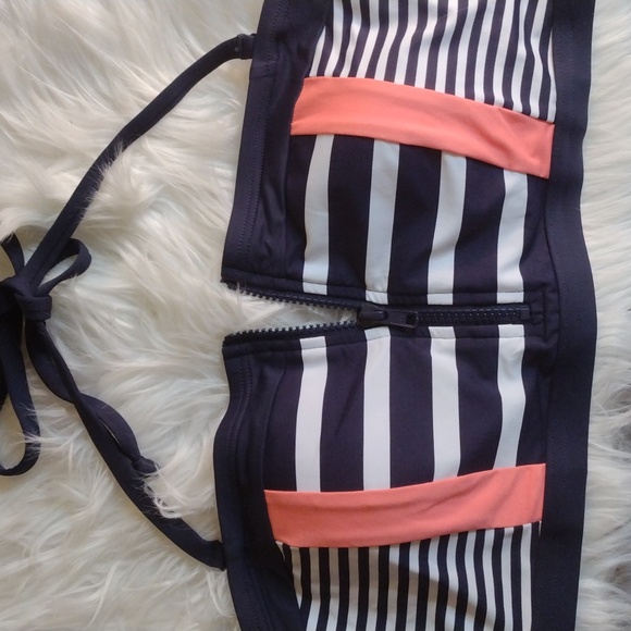 Lascana Venus swim top with front zipper sz 12(34B) approx - Picture 2 of 9